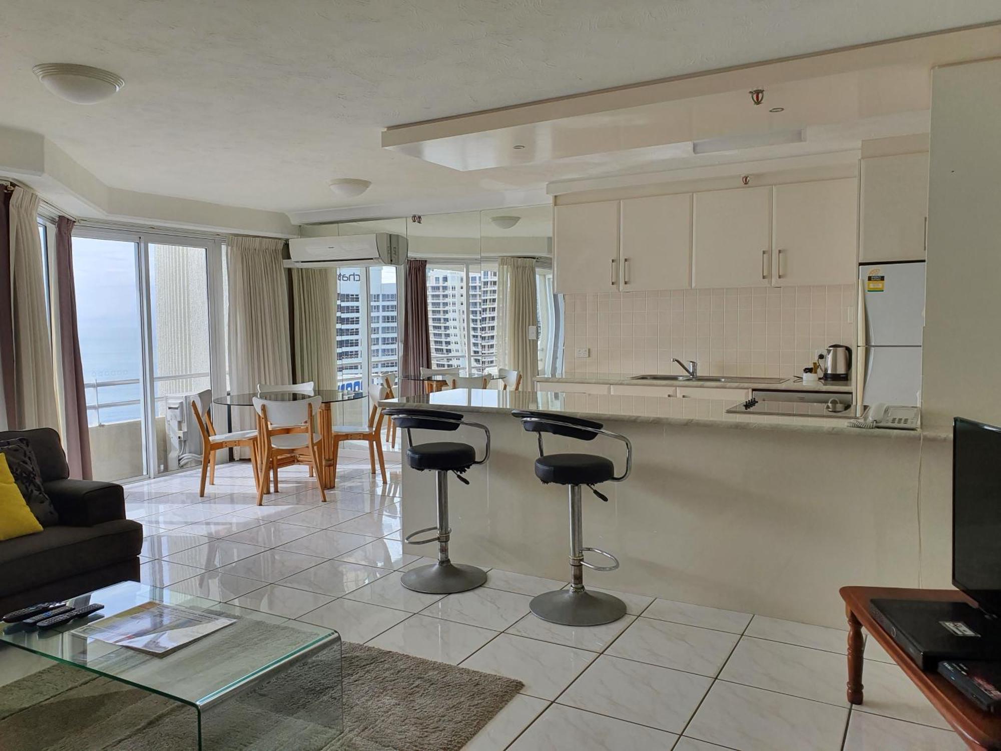 Zenith Ocean Front Apartments Gold Coast Exterior foto