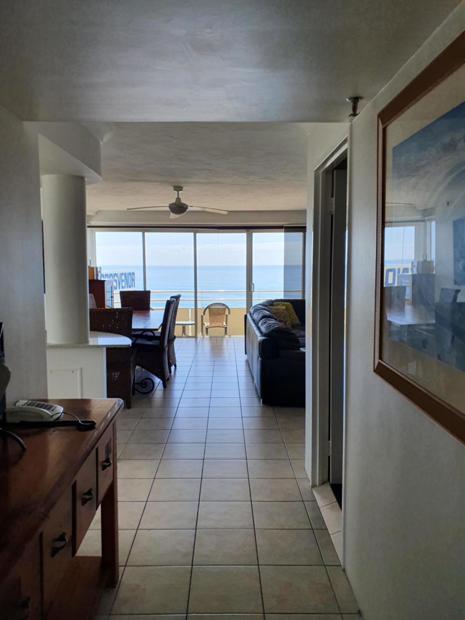 Zenith Ocean Front Apartments Gold Coast Exterior foto